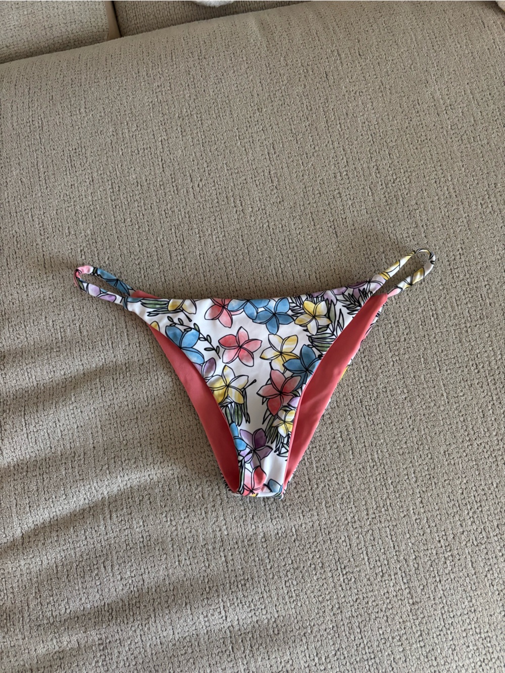 Multi-colored floral reversible bikini bottoms!